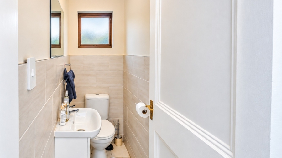 3 Bedroom Property for Sale in WestLake Country Safari Estate North West